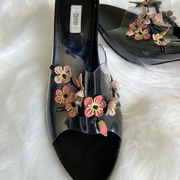 Prada Black and Pink Heels with Floral Embellishments - Picture 2 of 9